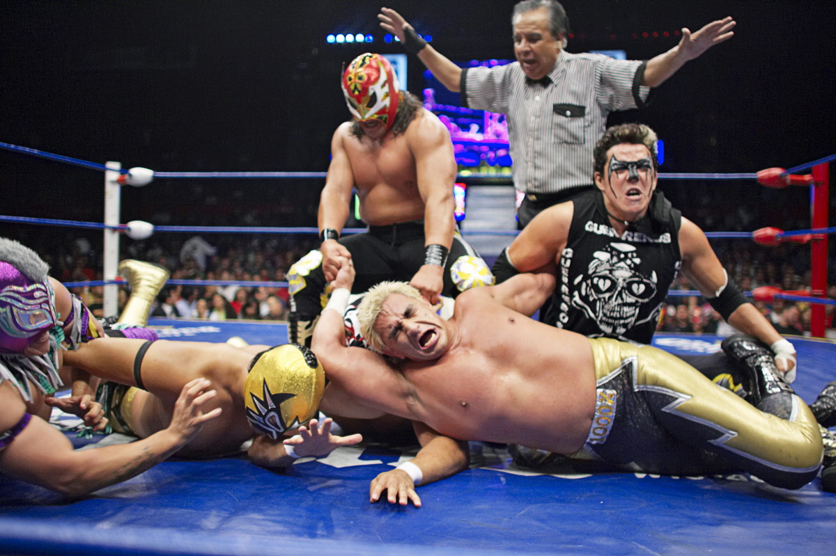 Panos Pictures - Stories - Lucha Libre