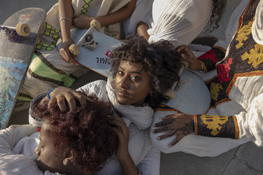 Addis Girls Skaters