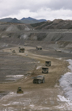 US-controlled gold mine, using the cyanide extraction method.