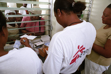 The hospital in Gonaives was completely destroyed in the flood. Medecins Sans Frontieres (MSF) opened a dispensary in the Raboteau neighbourhood, which treats about 700 patients each day. Most of them...