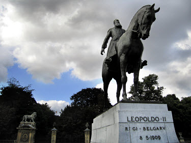 A statue of King Leopold II.
