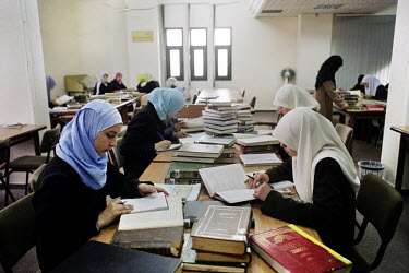 Female students in the library at the Islamic University in Gaza.