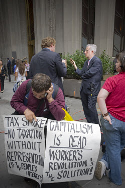Anti-capitalist demonstration on Wall Street on the day when share prices plummeted after the US Government failed to reach an agreement to bail out the country's ailing financial institutions with up...