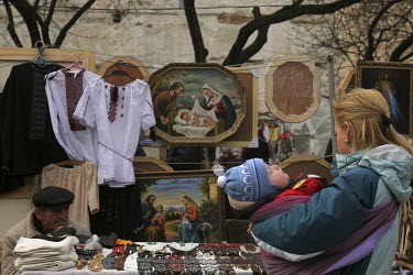 Souvenir market in Lvov.
