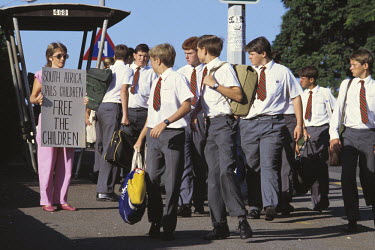 A member of the Black Sash protesting outside Glenwood School. The Black Sash was a non-violent resistance organisation whose members were white women using their status to speak out against the human...