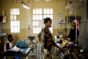Mothers with their children suffering from malaria at MSF (Medecins sans Frontieres) Gondama hospital in Bo.