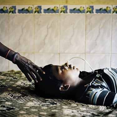 Rubi, 13 years old, has had an acute attack of malaria. He barely came out of the coma it induced. His family immediately took him to hospital at Sundargarh, 30 kilometres away from their home in the...