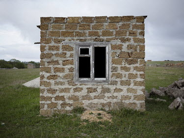 A typical house in an unofficial Tatar settlement.