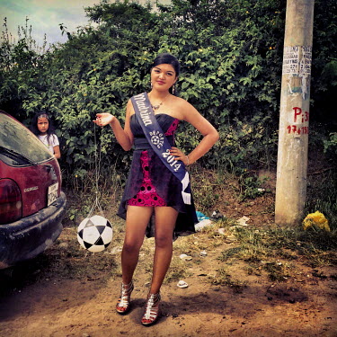 Majo Quinatoa, The Queen of Soccer in Rumihuaico. Quinatoa represents the Cruzeiros club for the opening day of the barrio league.