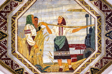 A mosaic featuring peasant women in a corn field at Belorusskaya Metro Station.