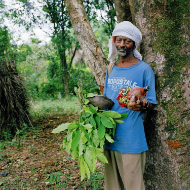 Herbalist Pa Hassana Kamara.