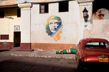 A portrait of Che Guevara on a wall in old Havana.