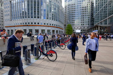 Office workers, many of whom are employed by the many banks headquartered in Canary Wharf, at the end of the working day on 24 June 2016, the day after the country voted (by 52 to 48 percent) to leave...