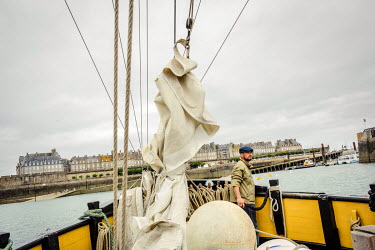 Le Renard (The Fox), a replica of the original 19th century cutter, it was the last armed privateer owned by Robert Surcouf , famed for his many exploits at sea. The replica was built in Saint-Malo an...