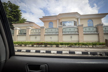 A large house in Ikoyi, home to some of the city's wealthiest residents.