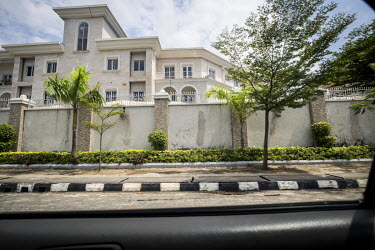A large house in Ikoyi, home to some of the city's wealthiest residents.