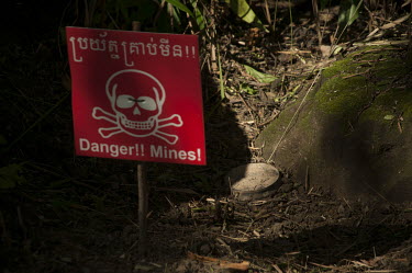 A GYATA anti-personnel landmine from Hungary ready for destruction in the Chomka Chek minefield on the Thai-Cambodian border.