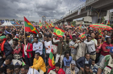Crowds of Oromo people, many holding the flag of the Oromo Liberation Front (OLF), gathered in Mesquel Square to celebrate the unbanning of the anti-government group.