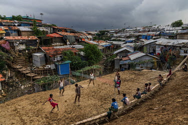 Rohingya refugees play 'Chiltlone' in Kutapalong Rohingya refugee camp.