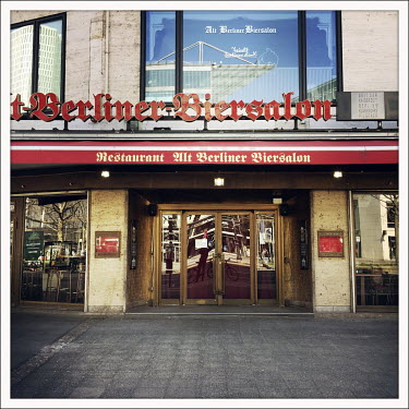 The closed Berliner Biersalon Restaurant on the Kurfuerstendamm.  The Berliner Ku'damm is lined with luxury boutiques, hotels and restaurants. The coronavirus has resulted in deserted pavements and mo...