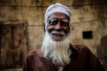 An elderly man in the urban refugee camp popularly known as 'Geneva Camp'. The people living in the area are related to Muslims who moved here mostly, but not exclusively, from Bihar in India after pa...