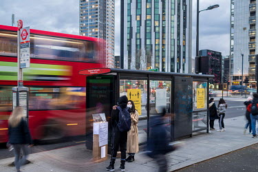 A bus at a stop in Elephant and Castle, during the 2021 COVID-19 lockdown.