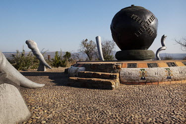 eMakhosini, the site where Zulu kings like Shaka had their royal kraals and where other kings are buried. It is a site that embodies the connection between Zulu royal ancestors and their 'Zulu spirit'...