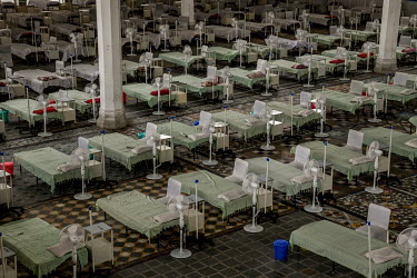 An unused temporary care facility for coronavirus patients, amidst the rising number of the cases, at Rakab Ganj Gurudwara, in New Delhi, India.