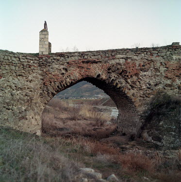 The Khodafarin Bridge which connects Iran with Azerbaijan accross the Aras River. Azeri forces re-took the area from Armenian control during the 2020 Nagorno-Karabakh war.