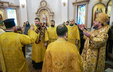 The head of the Dnipro diocese, His Eminence Bishop Simeon (Zinkevych), praying for Ukraine during Sunday Mass at Dnipro Diocese of the Orthodox Church of Ukraine.