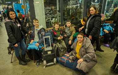 Yelena (at the front), the head of a public organisation that works with disabled children in Berdyansk in the Zaporozhye region. "We have a lot of children with autism (PAS) who respond to loud noise...
