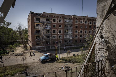 The aftermath of a Russian strike that hit a residential area in Sloviansk overnight. Three people were said to have been killed in the attack, with another six injured. As Russian forces continue to...