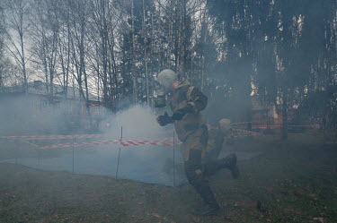 Students of various military-patriotic clubs compete in the 'Zornitsa game'.