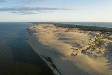 The highest dune of the Curonian Lagoon and one of the highest dunes in Europe near the village of Morskoe. Its height is 64 metres. The dune itself is called Walnut, but most often it is called by th...