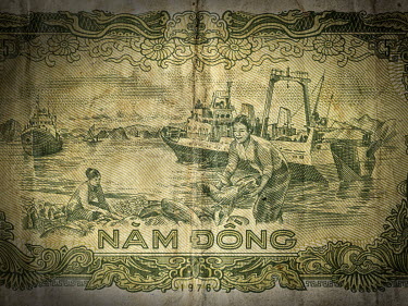Money, banknotes: Vietnam, 5 Dong, issued 1976.