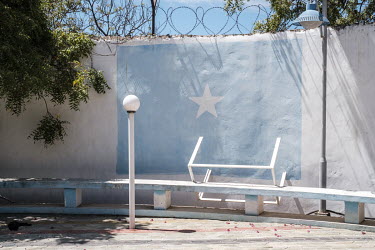 A Somali flag painted on a patio wall in Villa Somalia, the Presidential compound.